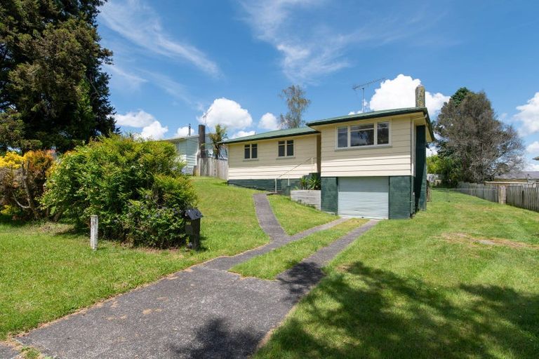 Photo of property in 243 Balmoral Drive, Tokoroa, 3420