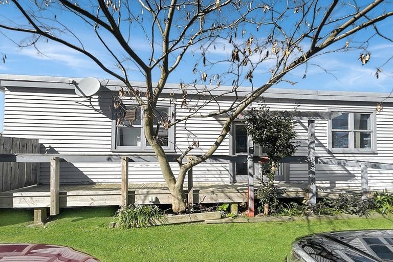 Photo of property in 73-79 Pitt Street, Palmerston North, 4410