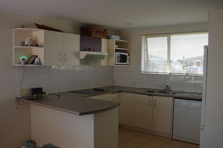 Photo of property in 12 Chayward Place, Mangere, Auckland, 2022