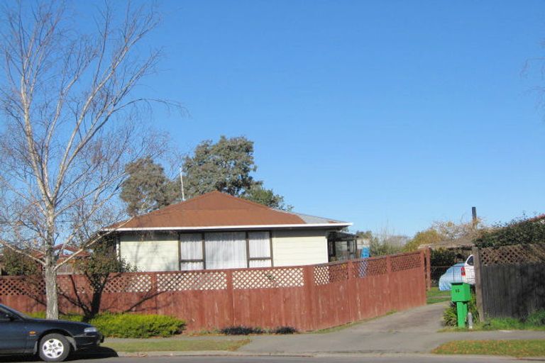 Photo of property in 20 Shenley Drive, Belfast, Christchurch, 8051