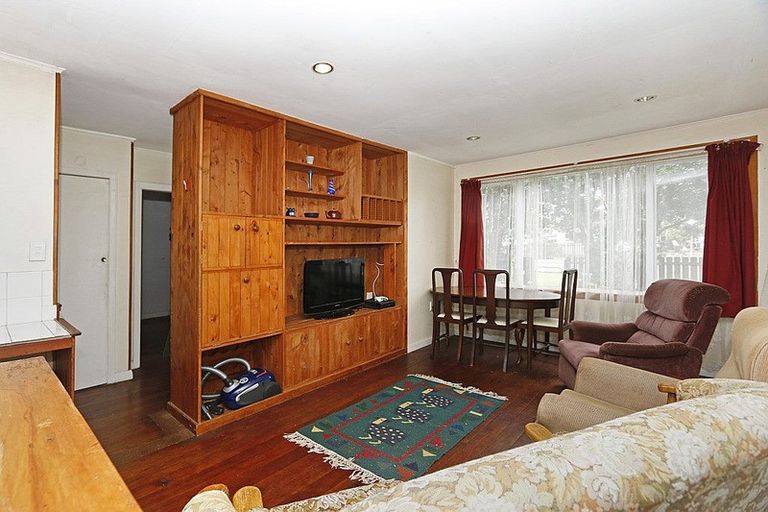 Photo of property in 64 Fox Street, Opunake, 4616