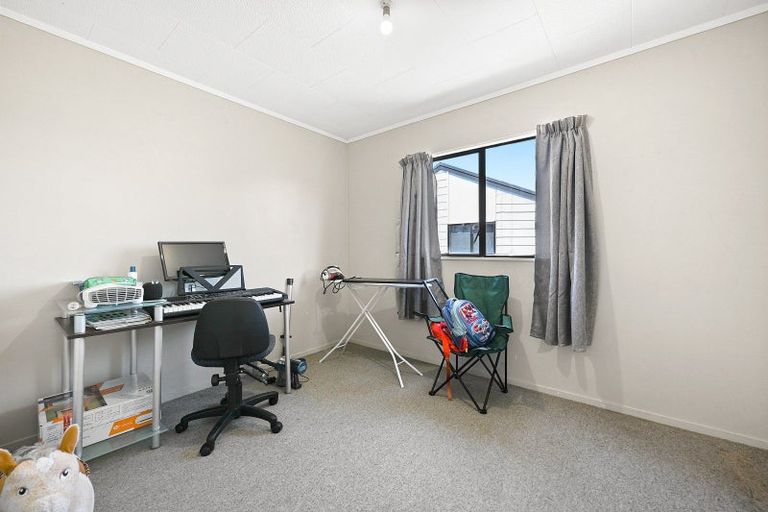 Photo of property in 1 Silkwood Lane, Melville, Hamilton, 3206
