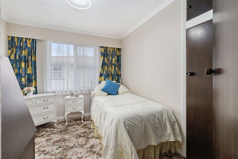 Photo of property in 7 Piper Place, Roslyn, Palmerston North, 4414
