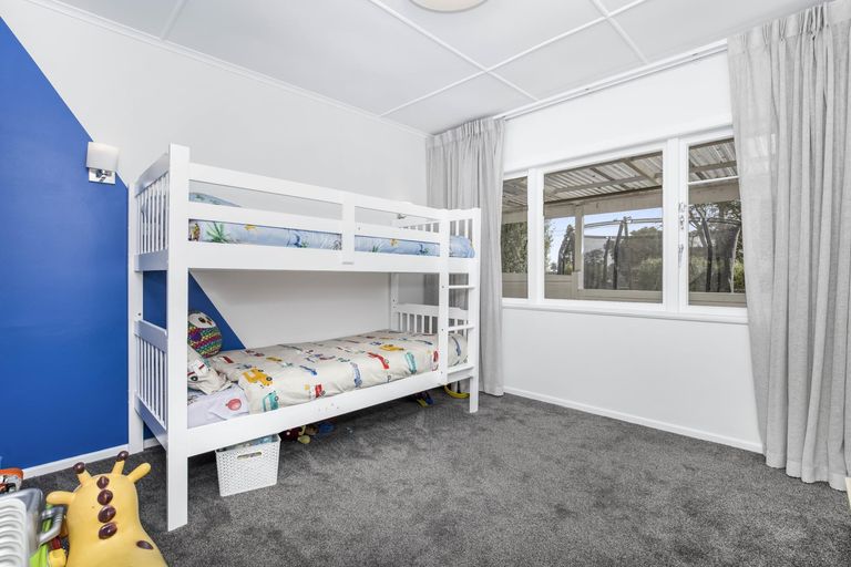 Photo of property in 21 Butterworth Avenue, Opaheke, Papakura, 2113