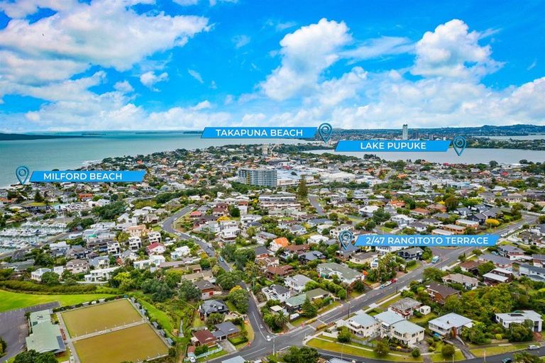 Photo of property in 2/47 Rangitoto Terrace, Milford, Auckland, 0620