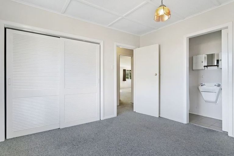 Photo of property in 13 Glengarry Place, Hilltop, Taupo, 3330