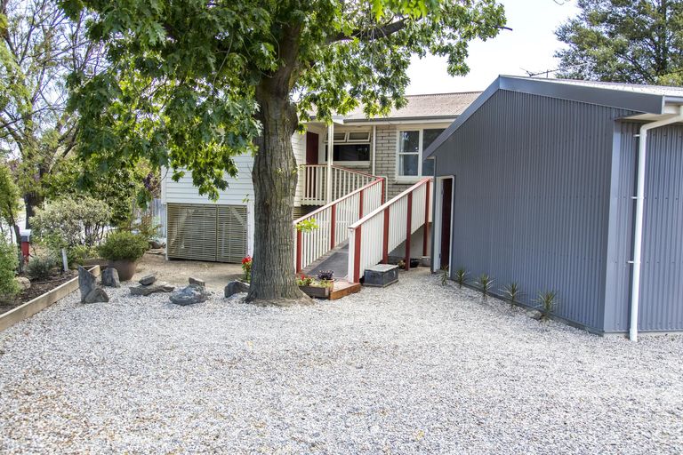 Photo of property in 8 Monaghan Street, Cromwell, 9310