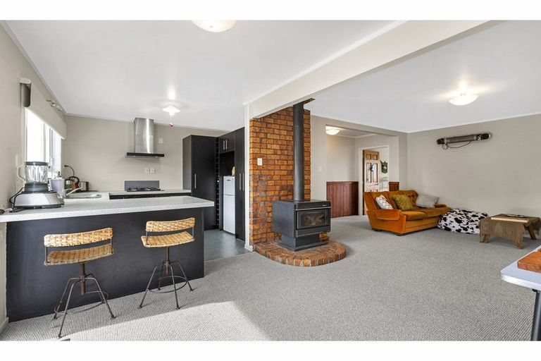 Photo of property in 70 Wainui Road, Raglan, 3225