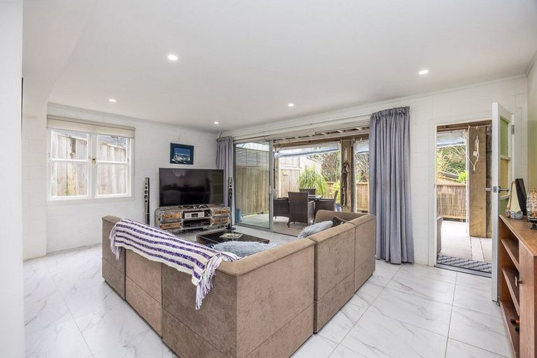 Photo of property in 11 Amanda Lane, Snells Beach, 0920