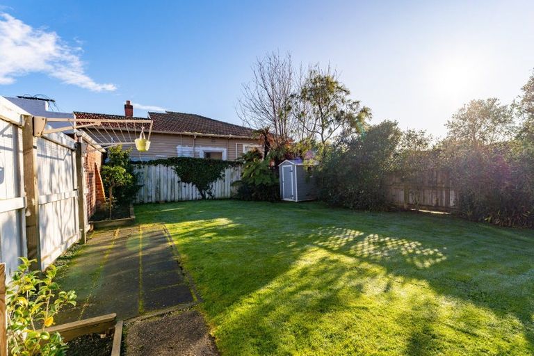 Photo of property in 19 Ings Avenue, Saint Clair, Dunedin, 9012