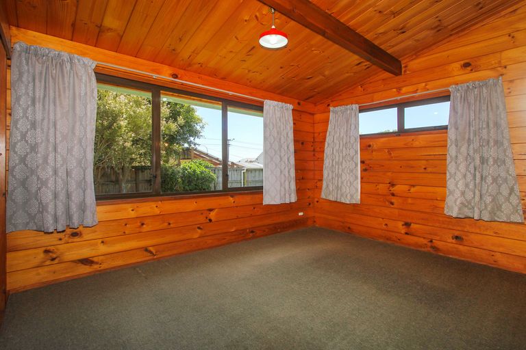 Photo of property in 75a Bayswater Avenue, Bayswater, Auckland, 0622