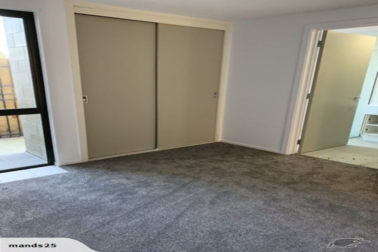 Photo of property in 24/868 Colombo Street, Christchurch Central, Christchurch, 8013