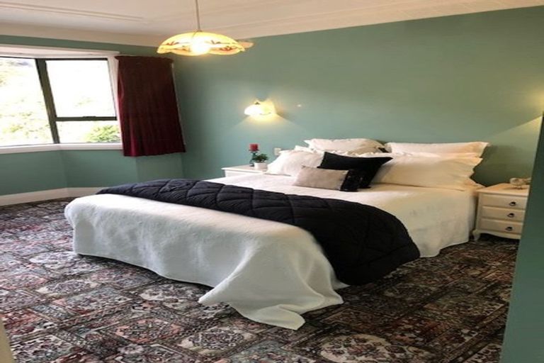 Photo of property in 360 Kaikorai Valley Road, Bradford, Dunedin, 9011