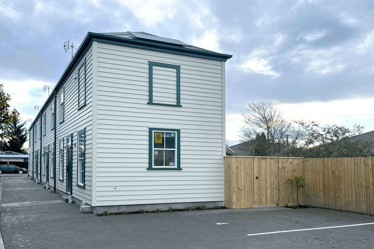 Photo of property in 3/38 York Street, Waltham, Christchurch, 8023