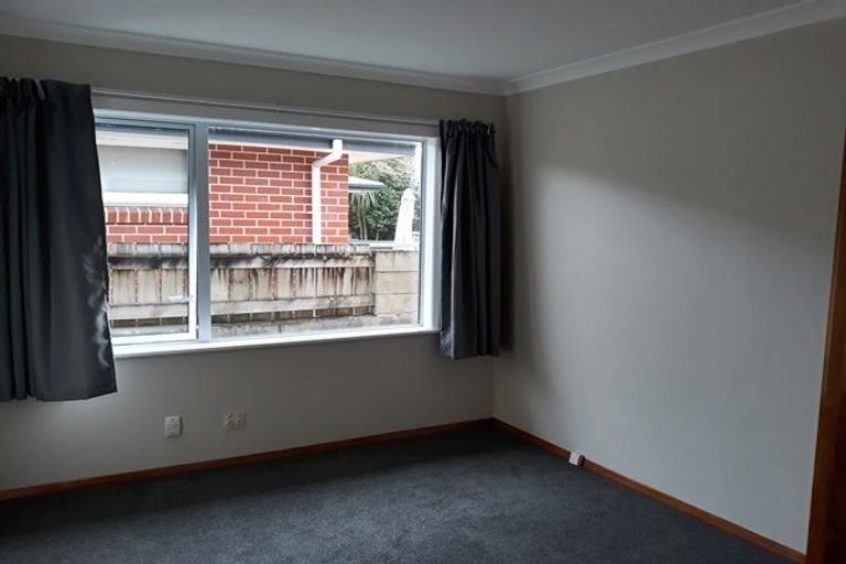 Photo of property in 14 Bond Street, Hokowhitu, Palmerston North, 4410