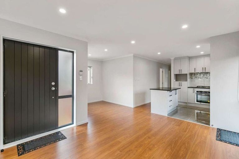 Photo of property in 4a Ellen Street, Manurewa East, Auckland, 2102