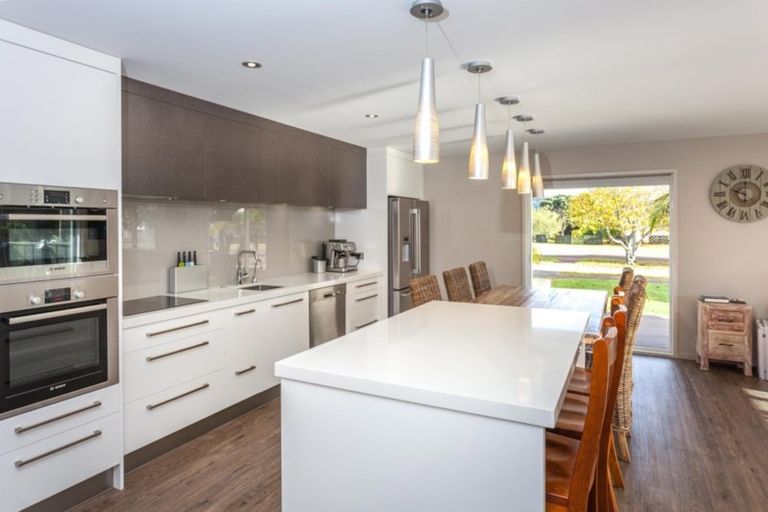 Photo of property in 83 Vista Paku, Pauanui, Hikuai, 3579