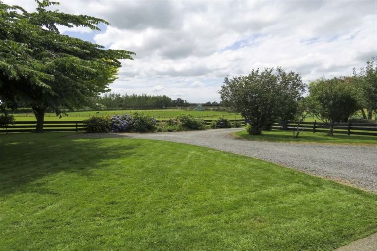 Photo of property in 73 Flora Road East, Makarewa, Invercargill, 9876