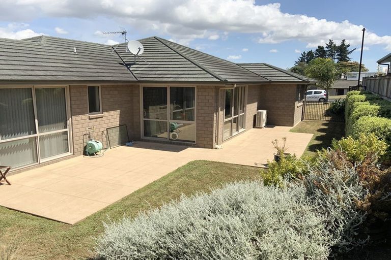 Photo of property in 10 Canmore Street, Pokeno, 2402