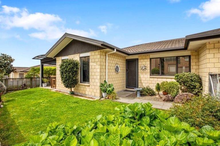 Photo of property in 21/19 Glencarron Place, Bethlehem, Tauranga, 3110