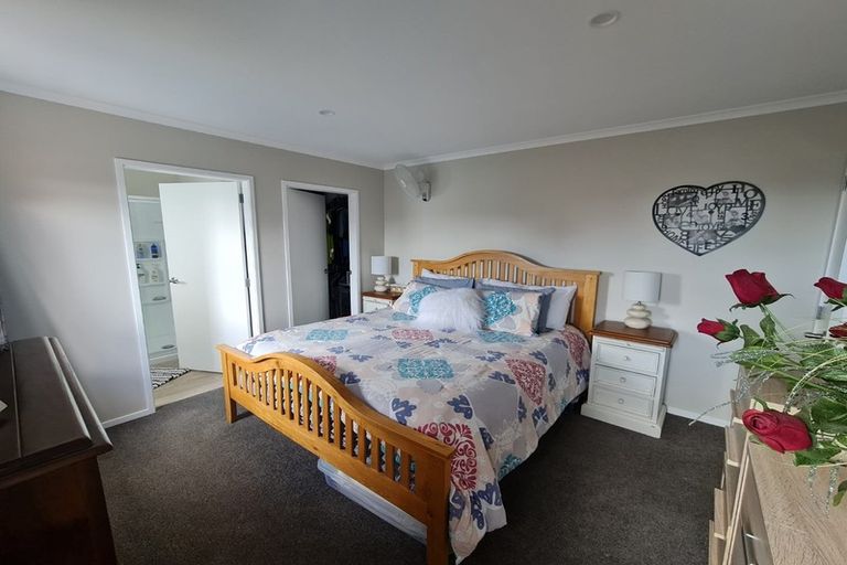 Photo of property in 16 Watene Way, Welcome Bay, Tauranga, 3112