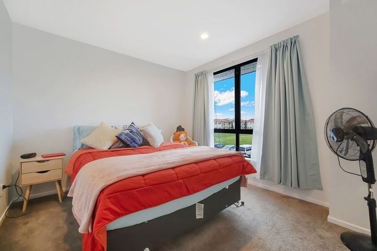 Photo of property in 45 Te Aparangi Road, Papakura, 2110