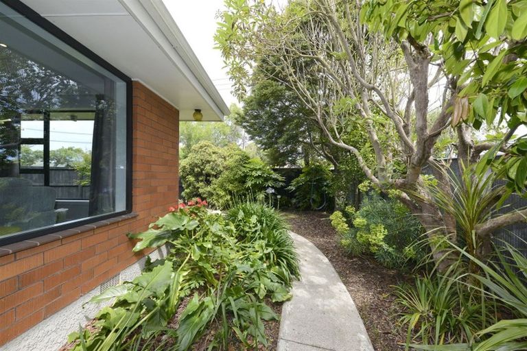 Photo of property in 198 Grimseys Road, Redwood, Christchurch, 8051