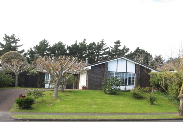 Photo of property in 153 Carnoustie Drive, Wattle Downs, Auckland, 2103
