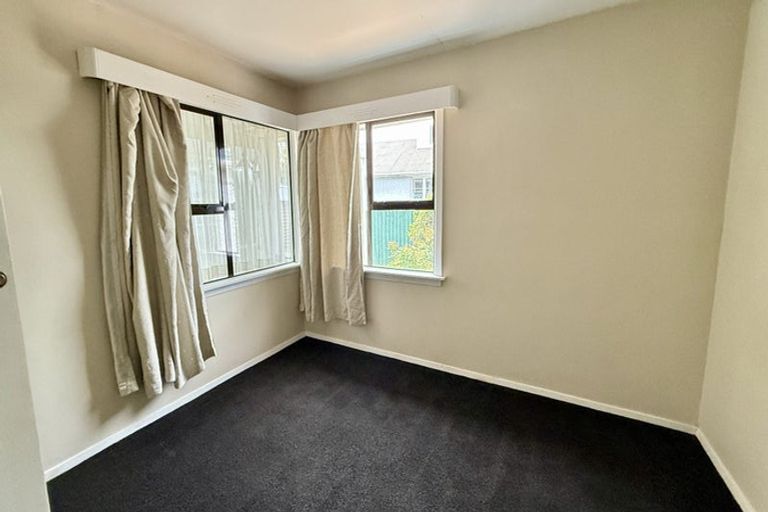 Photo of property in 18 Delph Street, Avonhead, Christchurch, 8042