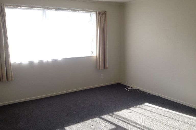 Photo of property in 1/51 Hartford Crescent, Totara Park, Upper Hutt, 5018