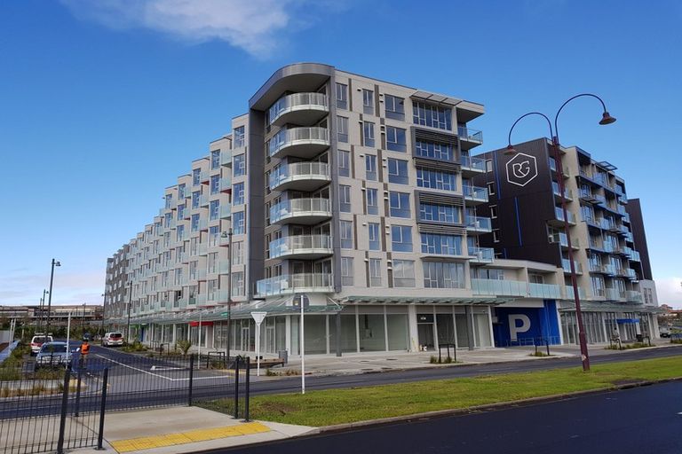 Photo of property in 604/27 Don Mckinnon Drive, Albany, Auckland, 0632