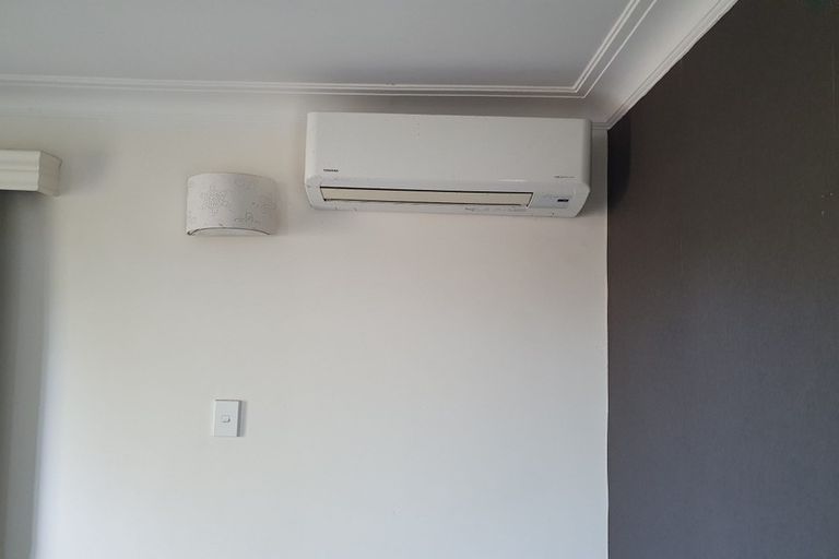 Photo of property in 6 Station Road, Pukekohe, 2120