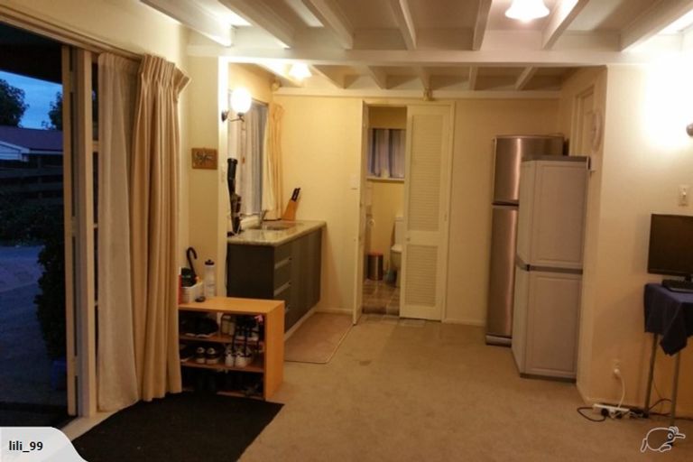 Photo of property in 48 Reeves Road, Pakuranga, Auckland, 2010