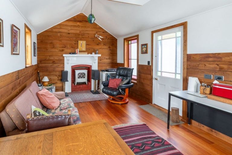 Photo of property in 2566 State Highway 2, Ahikouka, Greytown, 5794