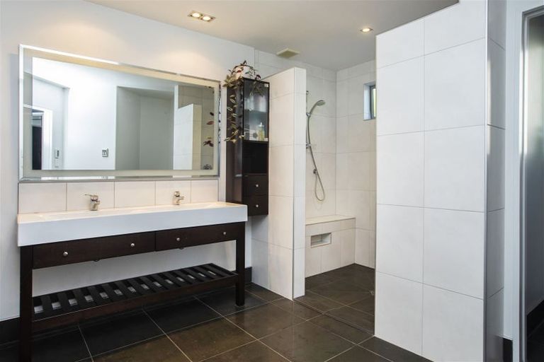 Photo of property in 46 Woodlau Rise, Huntsbury, Christchurch, 8022