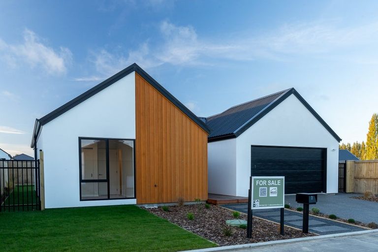 Photo of property in 7 Rakau Lane, Casebrook, Christchurch, 8051