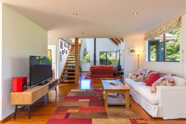 Photo of property in 28 Lady Cobham Grove, Anakiwa, Picton, 7281