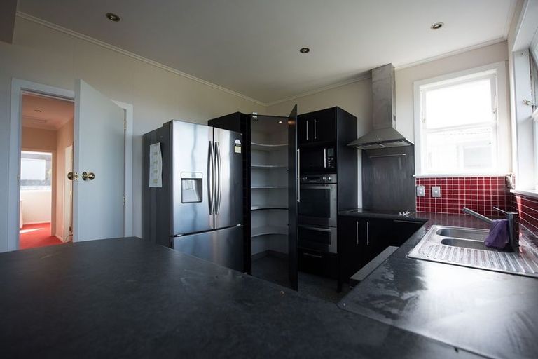 Photo of property in 12 Maple Grove, Kingston, Wellington, 6021