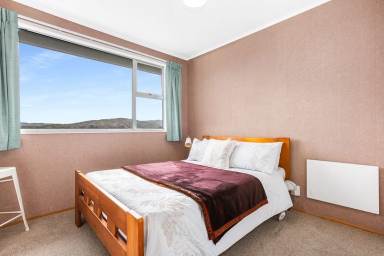 Photo of property in 11 Spinnaker Drive, Whitby, Porirua, 5024