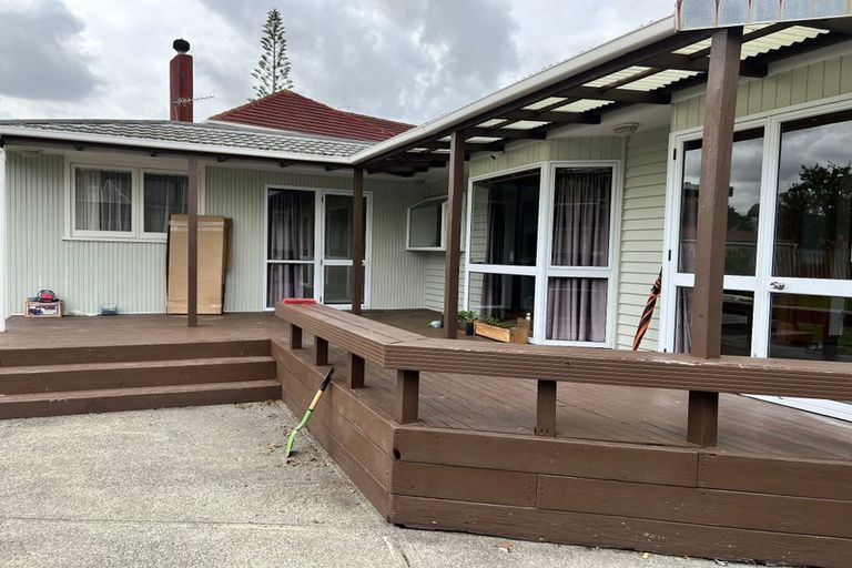 Photo of property in 92 Ti Rakau Drive, Pakuranga, Auckland, 2010