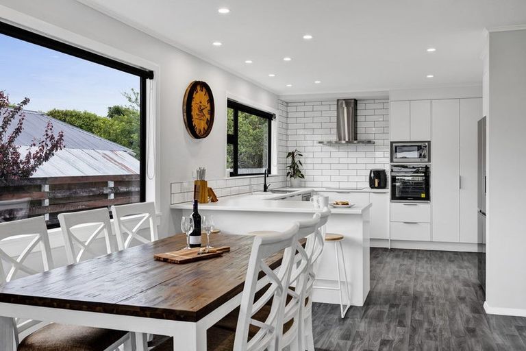 Photo of property in 38 Hunter Street, Hawera, 4610