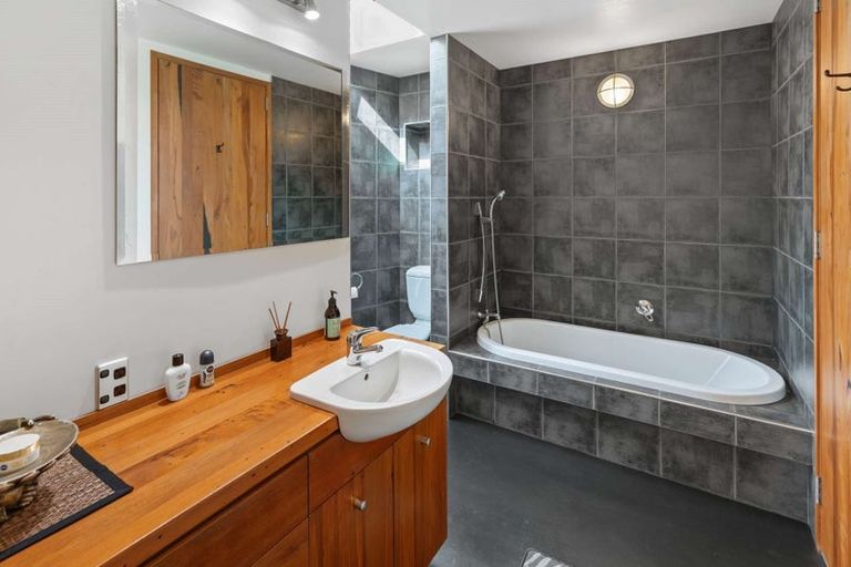 Photo of property in 20 Mowhanau Drive, Kai Iwi, Whanganui, 4574