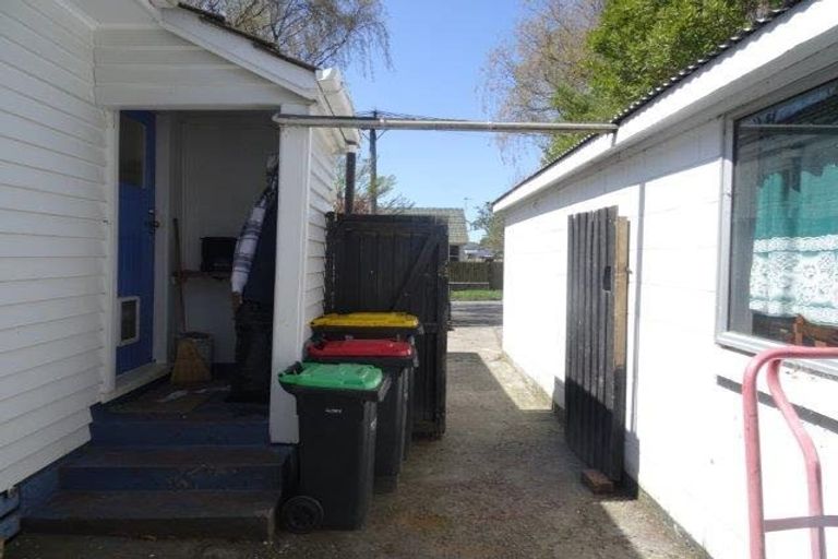 Photo of property in 62 Hooker Avenue, Bryndwr, Christchurch, 8053