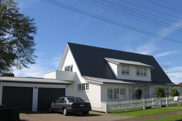 Photo of property in 1 Matua Road, Matua, Tauranga, 3110