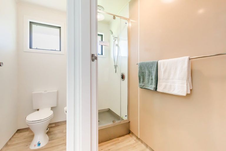 Photo of property in 40 Te Rauparaha Street, Otaki, 5512