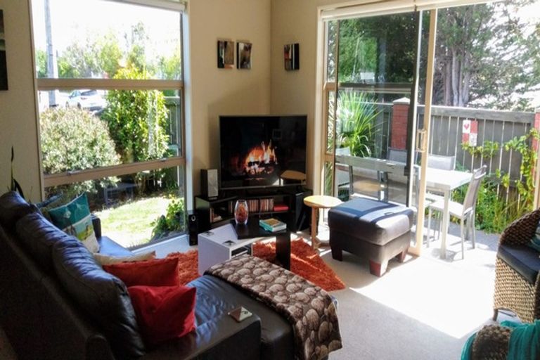 Photo of property in 20 Lindores Street, Addington, Christchurch, 8024
