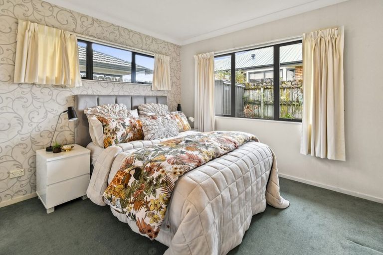 Photo of property in 2a Dan Bryant Place, Pukekohe, 2120