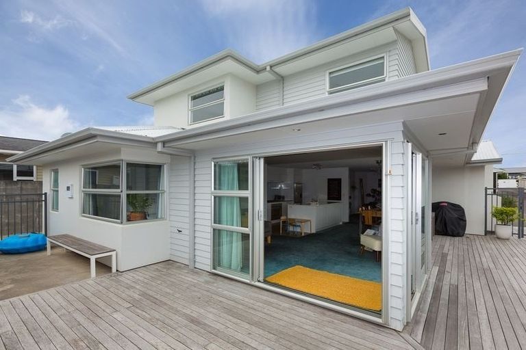 Photo of property in 19c Beach Street, Fitzroy, New Plymouth, 4312