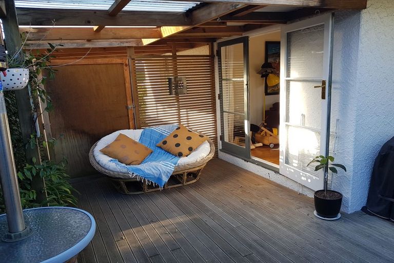 Photo of property in 62 Pitau Road, Mount Maunganui, 3116