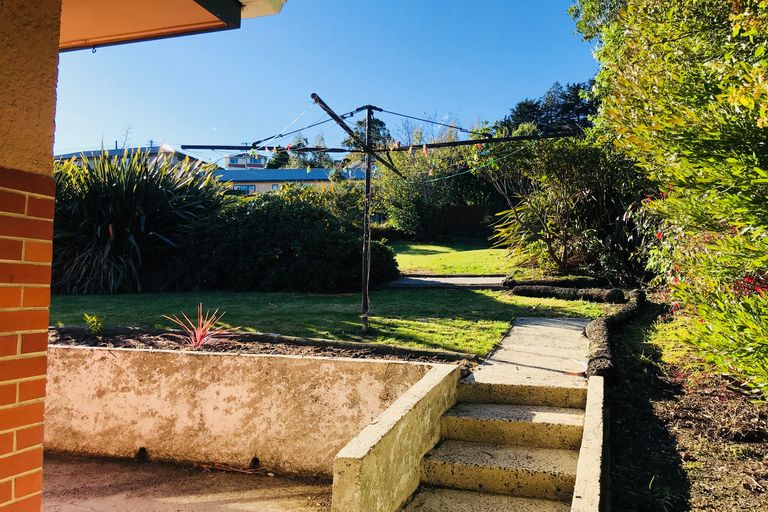 Photo of property in 289 Main South Road, Green Island, Dunedin, 9018